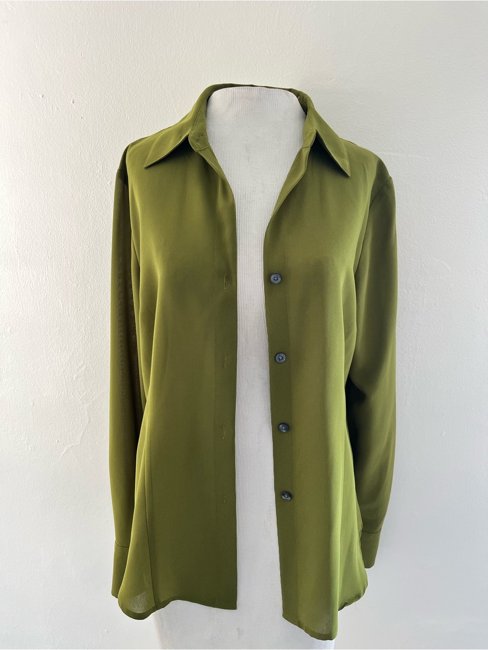 New York & Company Olive Green Button-Front Blouse